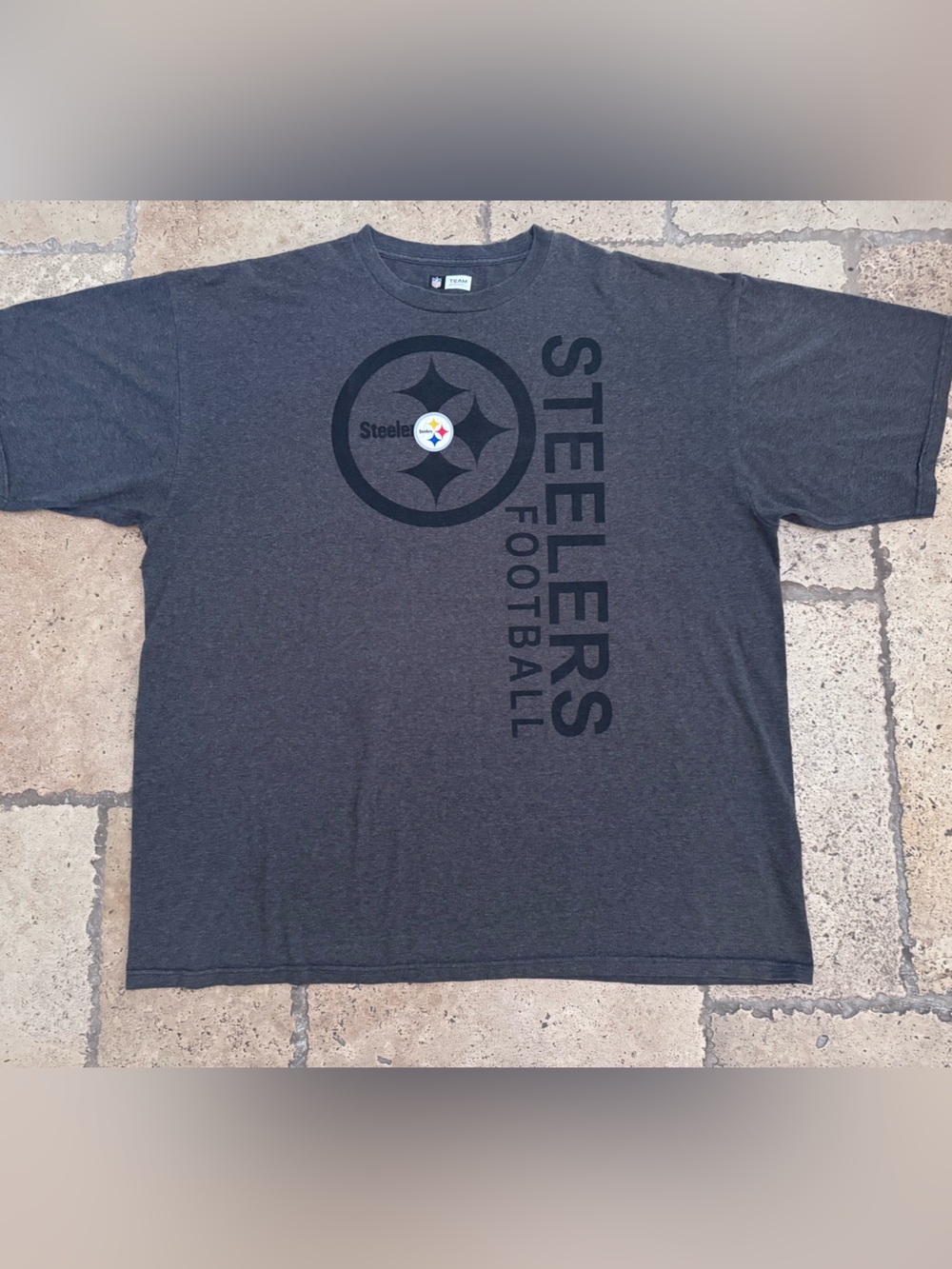 NFL TEAM APPAREL PITTSBURGH STEELERS TSHIRT SHIRT - MEN'S SIZE 2XL